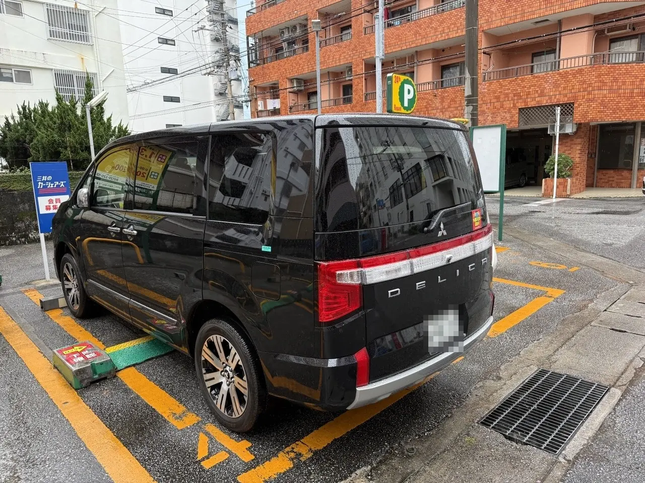 오키나와에서 대여한 미쓰비시 델리카 D:5 8인승